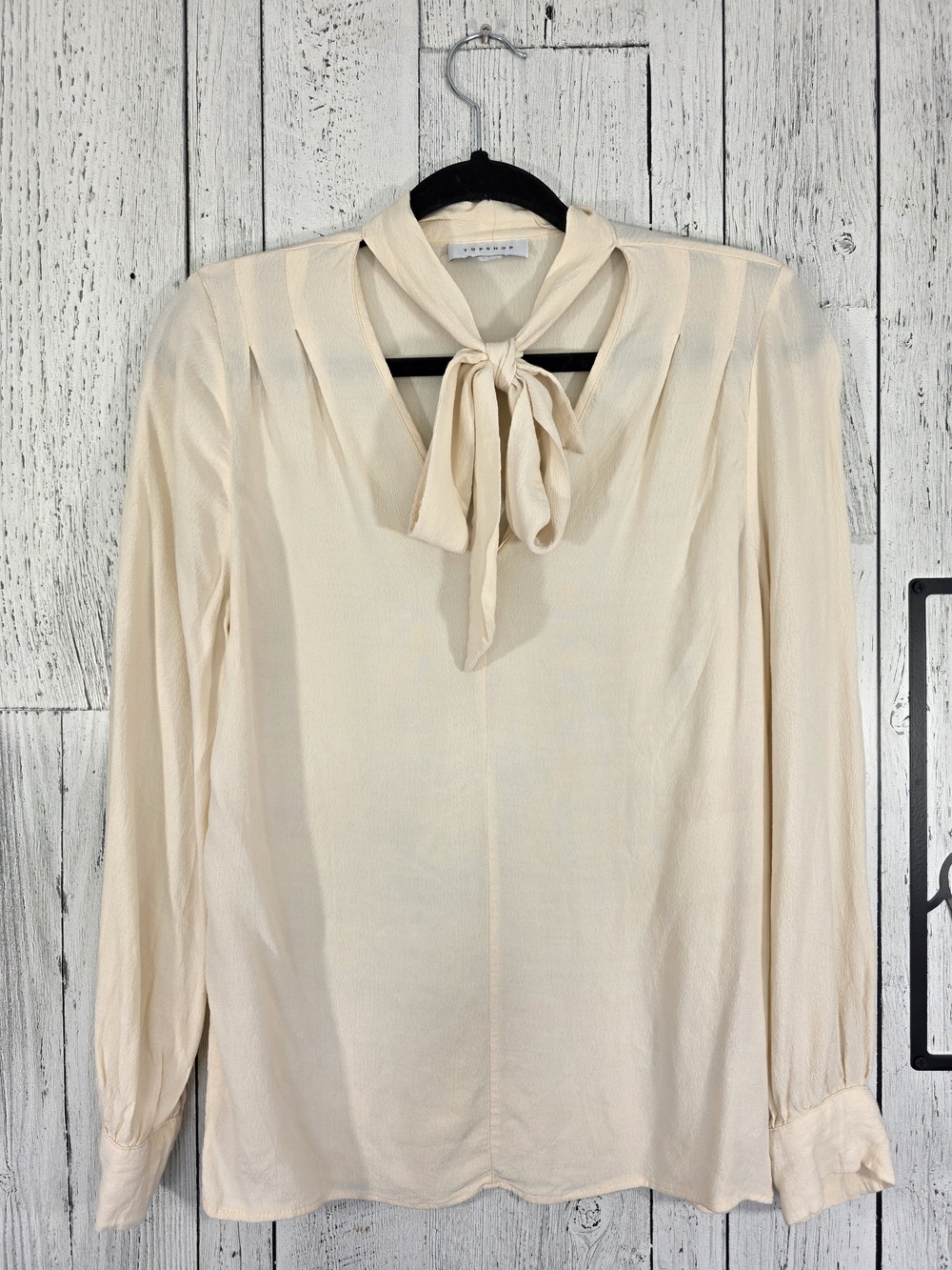 Topshop Cream Bow Blouse Size US 6 Vintage Inspired Business Work Office